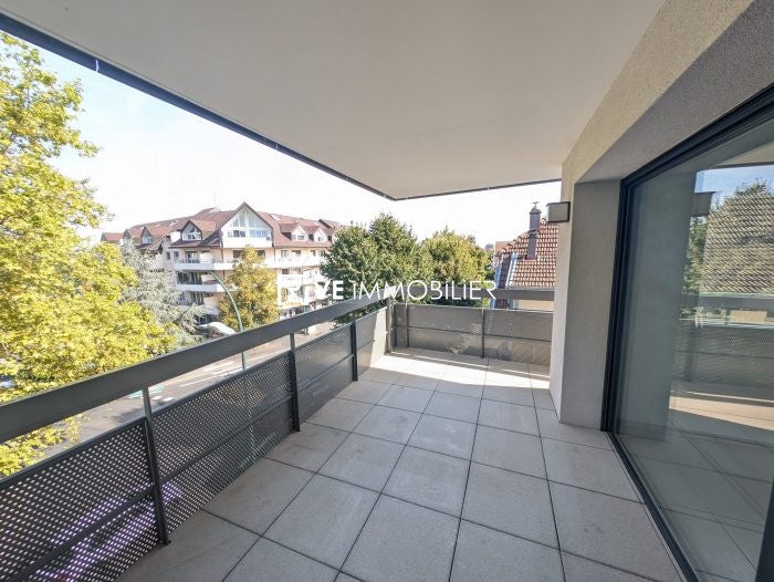 Flat Avenue du Général de Gaulle in Thonon-les-Bains