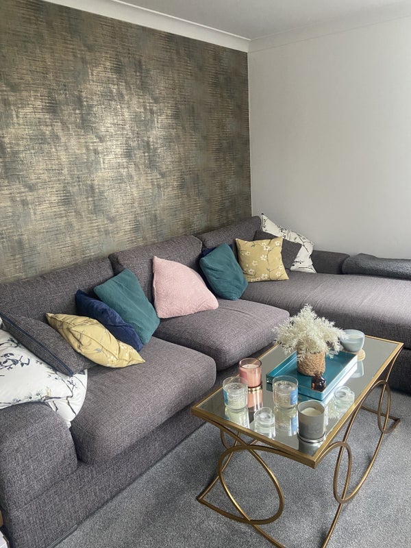 Room North Lingwell Road in Leeds