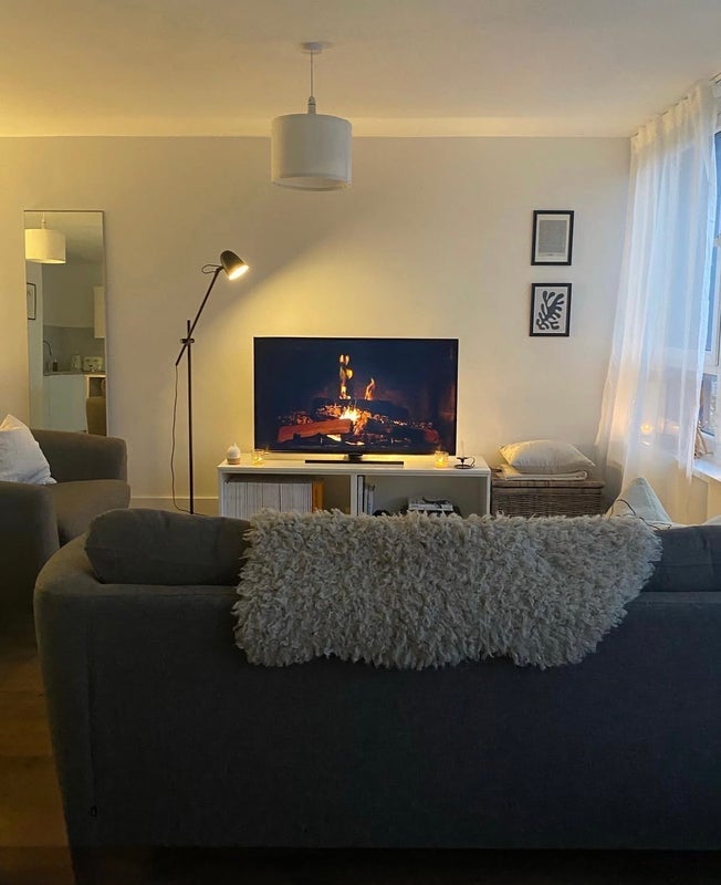 Room Ingledew Court in Leeds