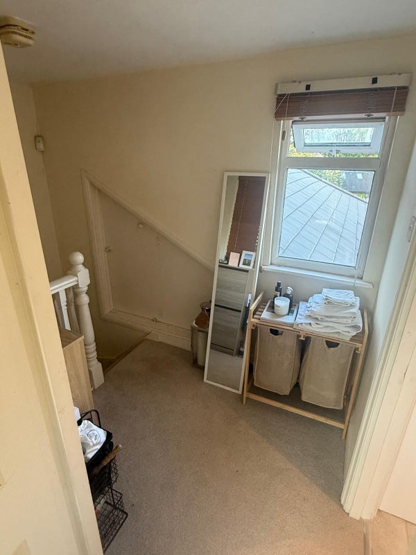 Room Putney Bridge Road in Greater London