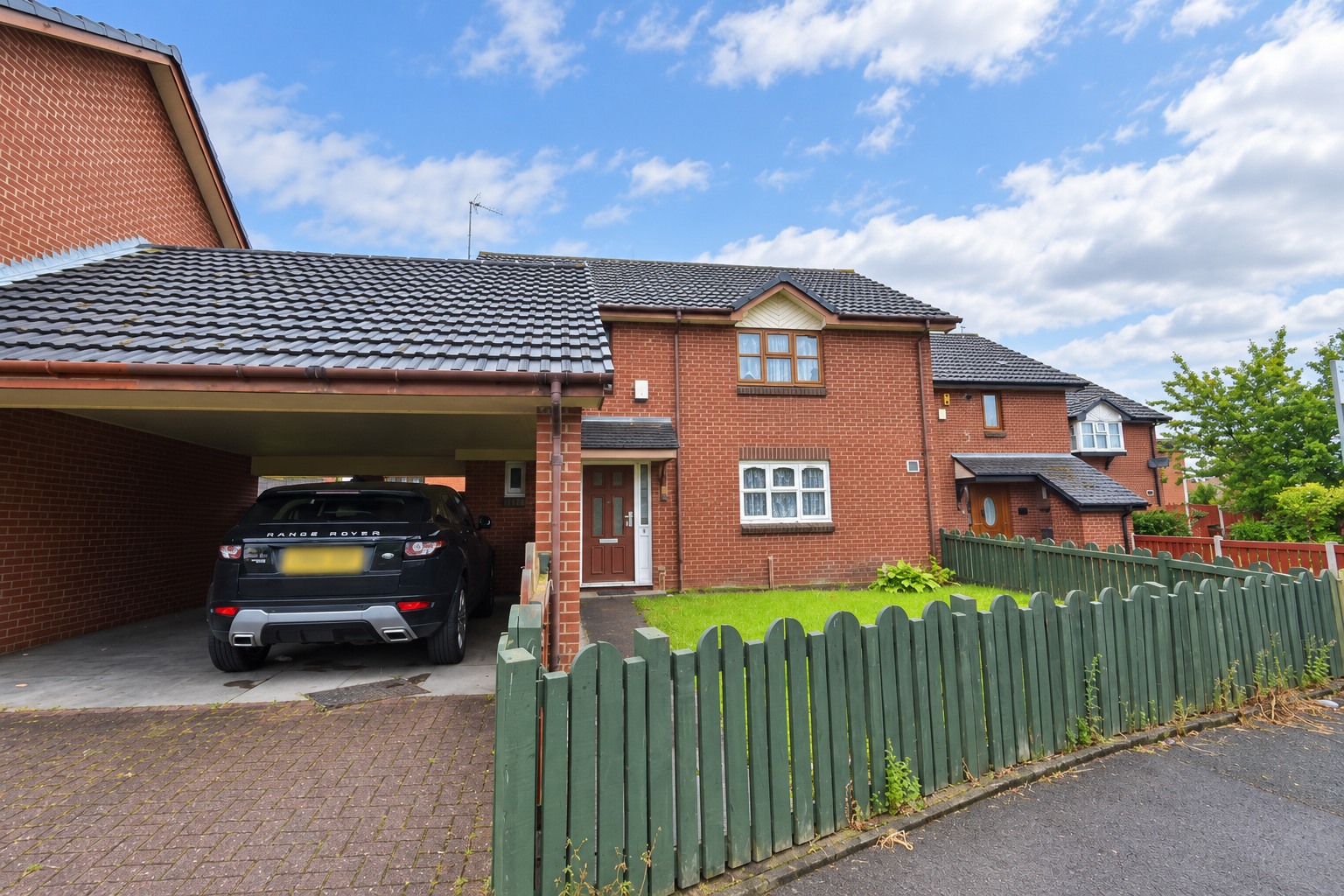 House Culmington Close in Manchester