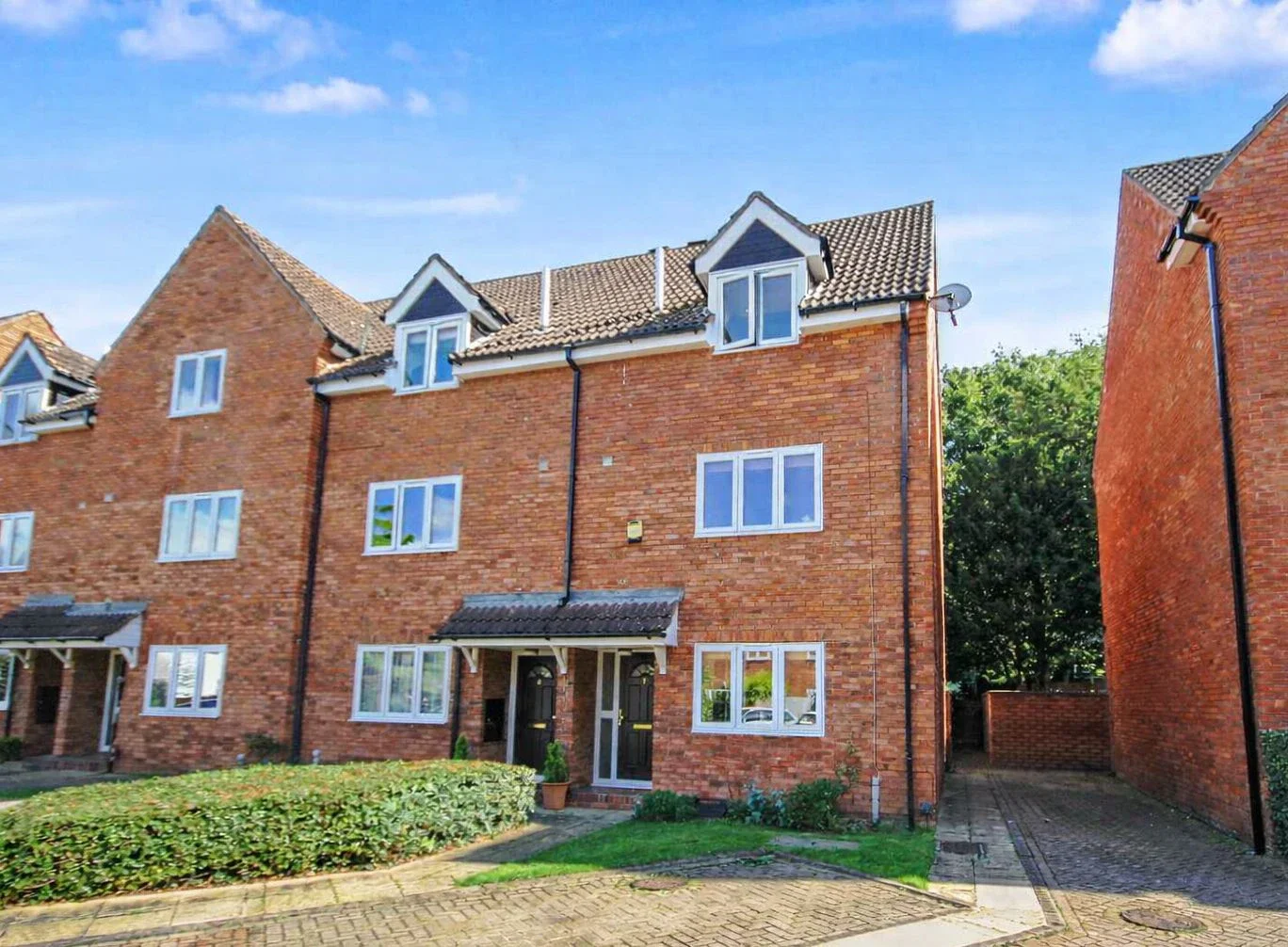House Ferrars Court in Huntingdonshire