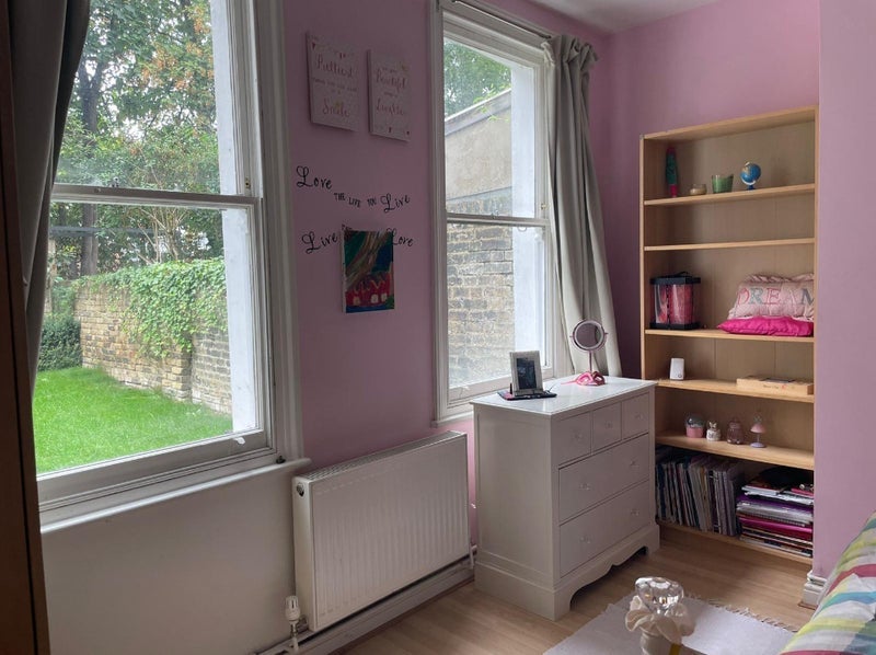 Room Petherton Road in Greater London
