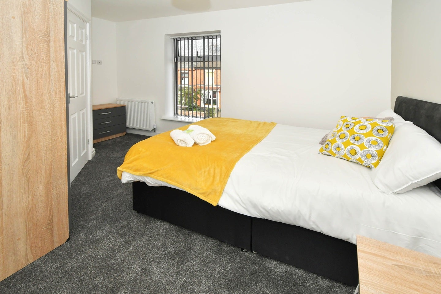 Room Westminster Street in Crewe