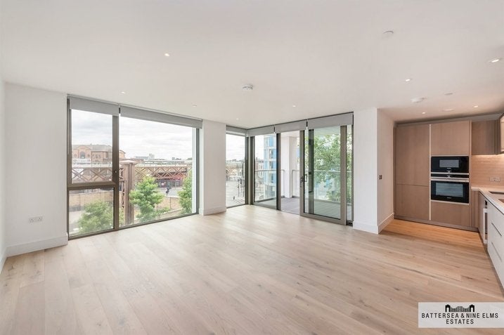 Flat Palmer Road in Greater London