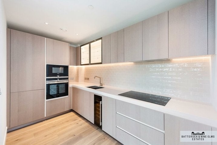 Flat Palmer Road in Greater London