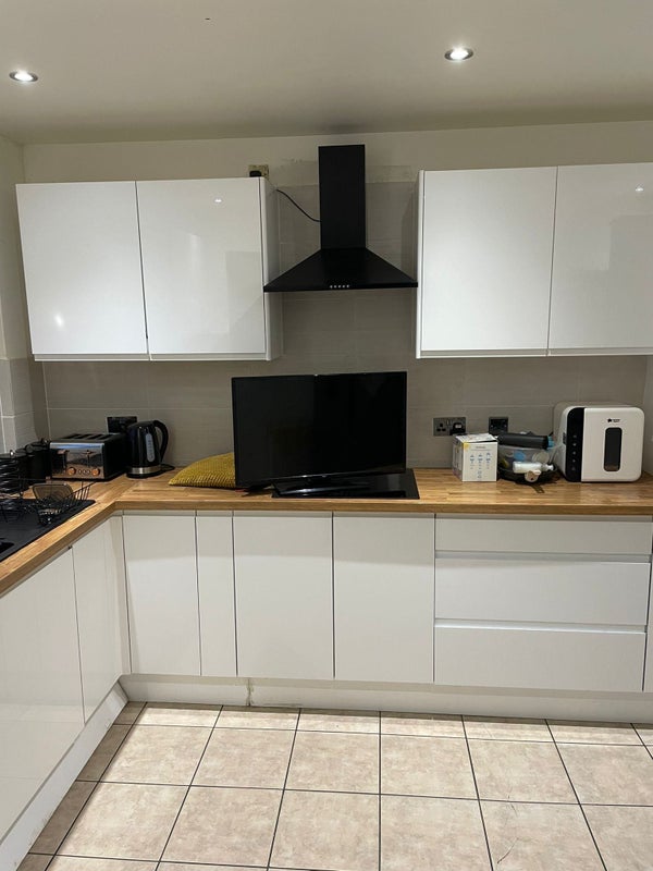 Room Bridgemere Close in Leicester