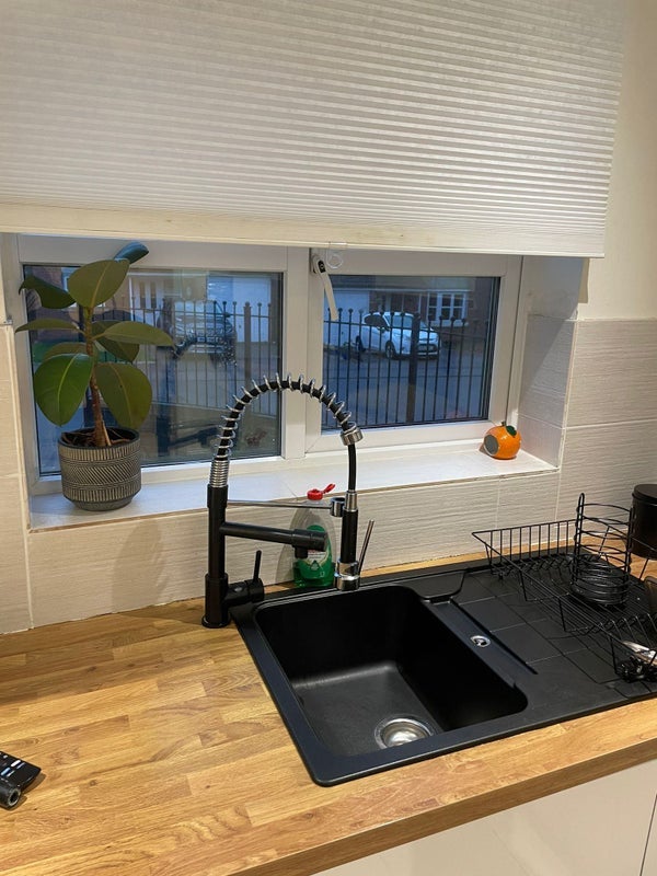 Room Bridgemere Close in Leicester