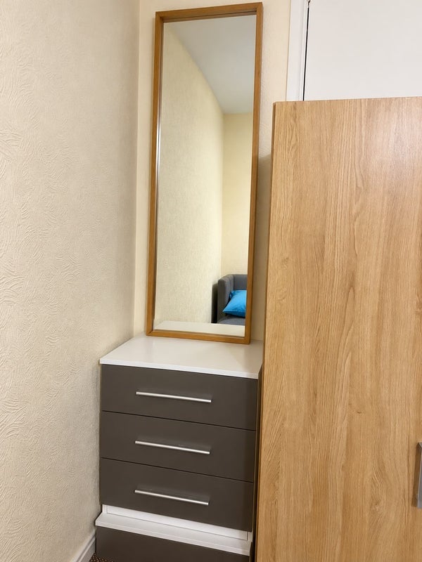 Room Canterbury Crescent in Greater London