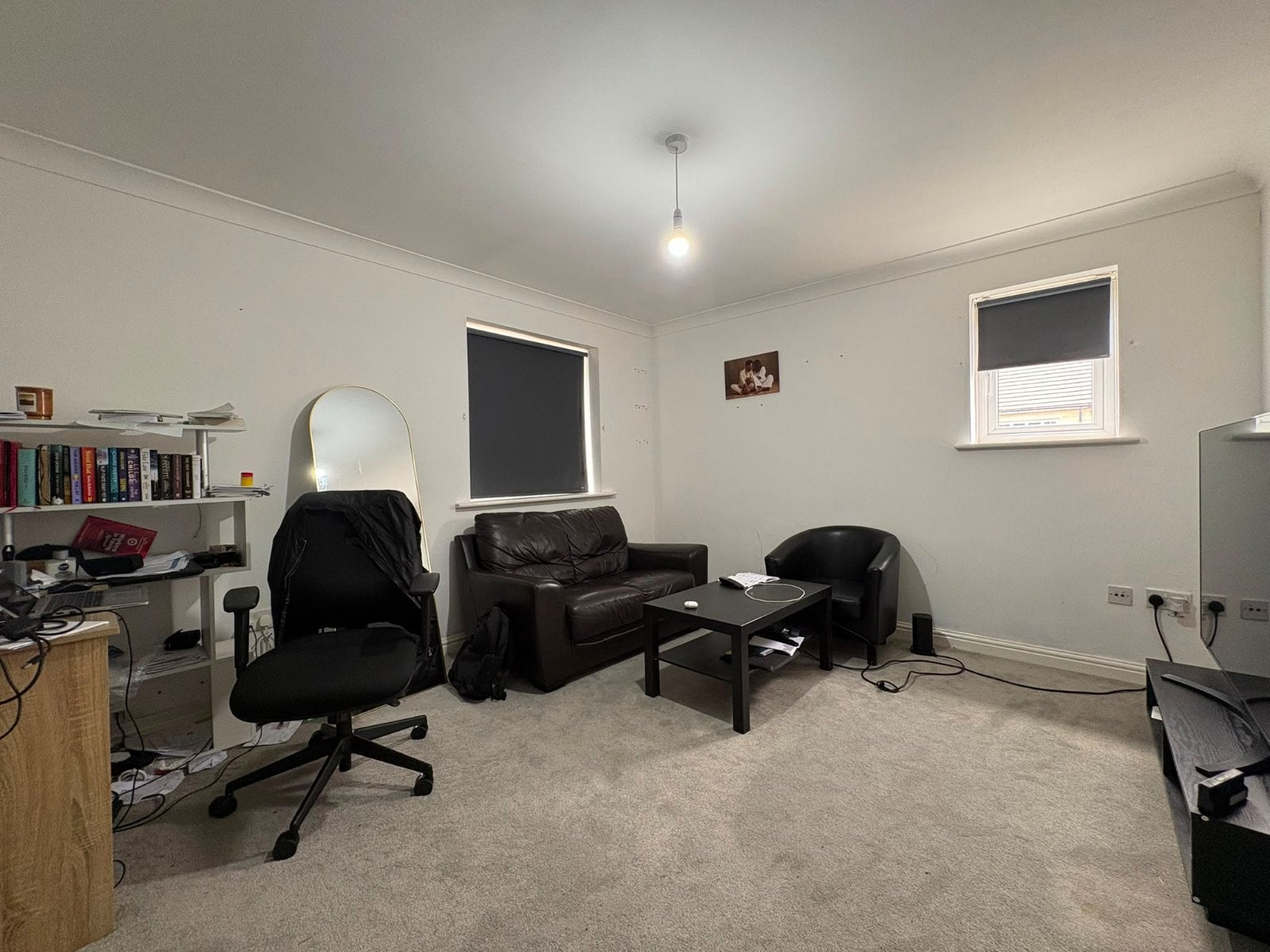 Flat Gladstone Court in Leeds