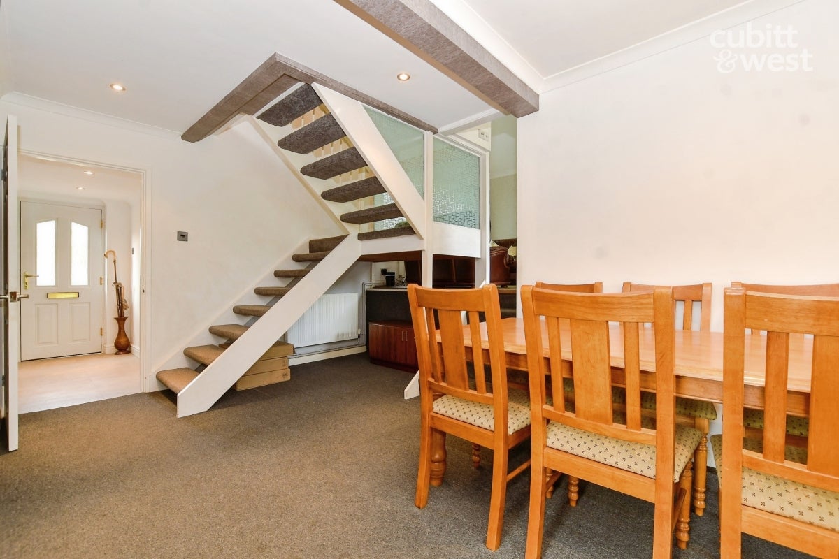 House South Leas in Horsham