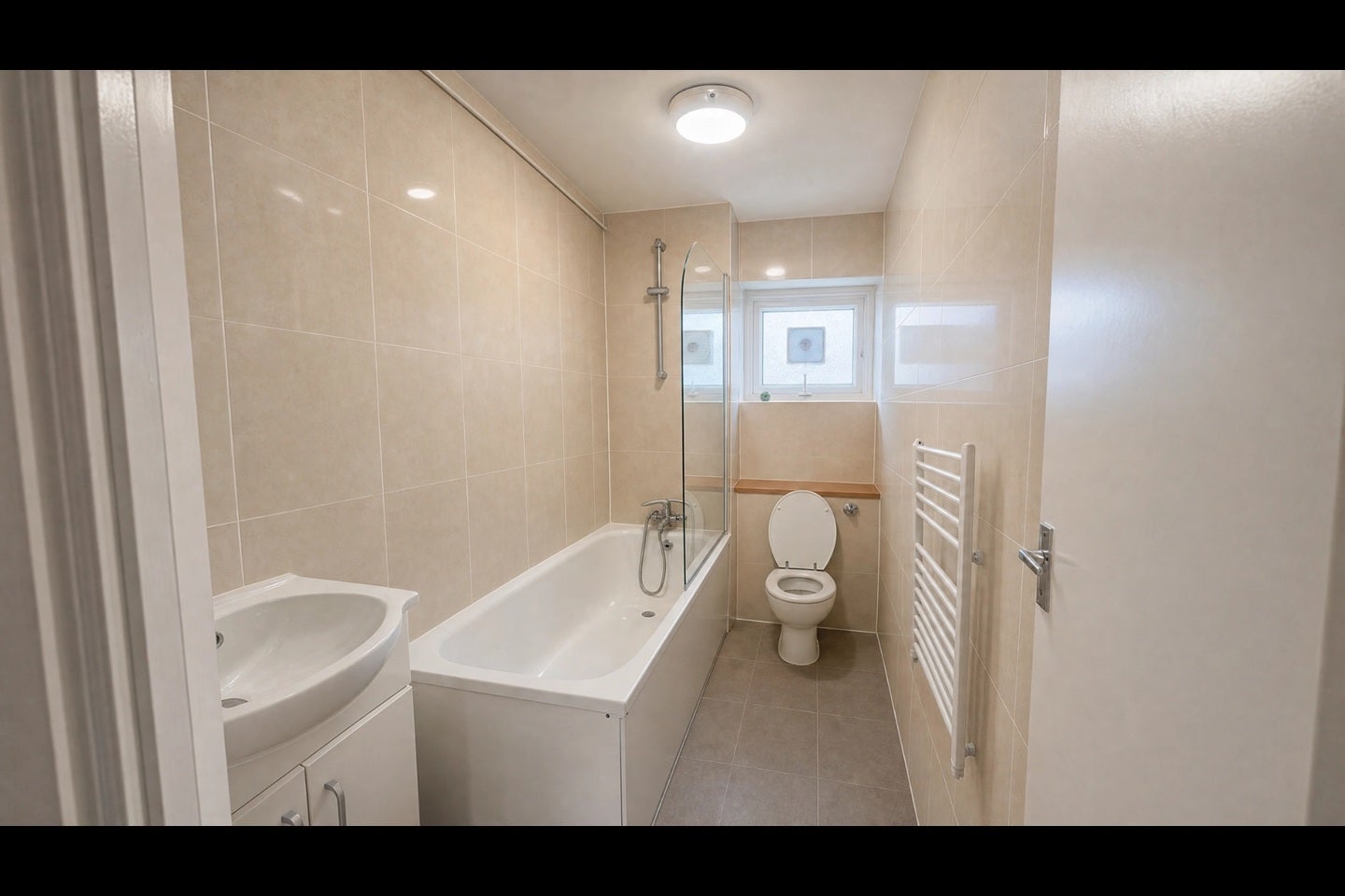 Room Jervis Road in Greater London