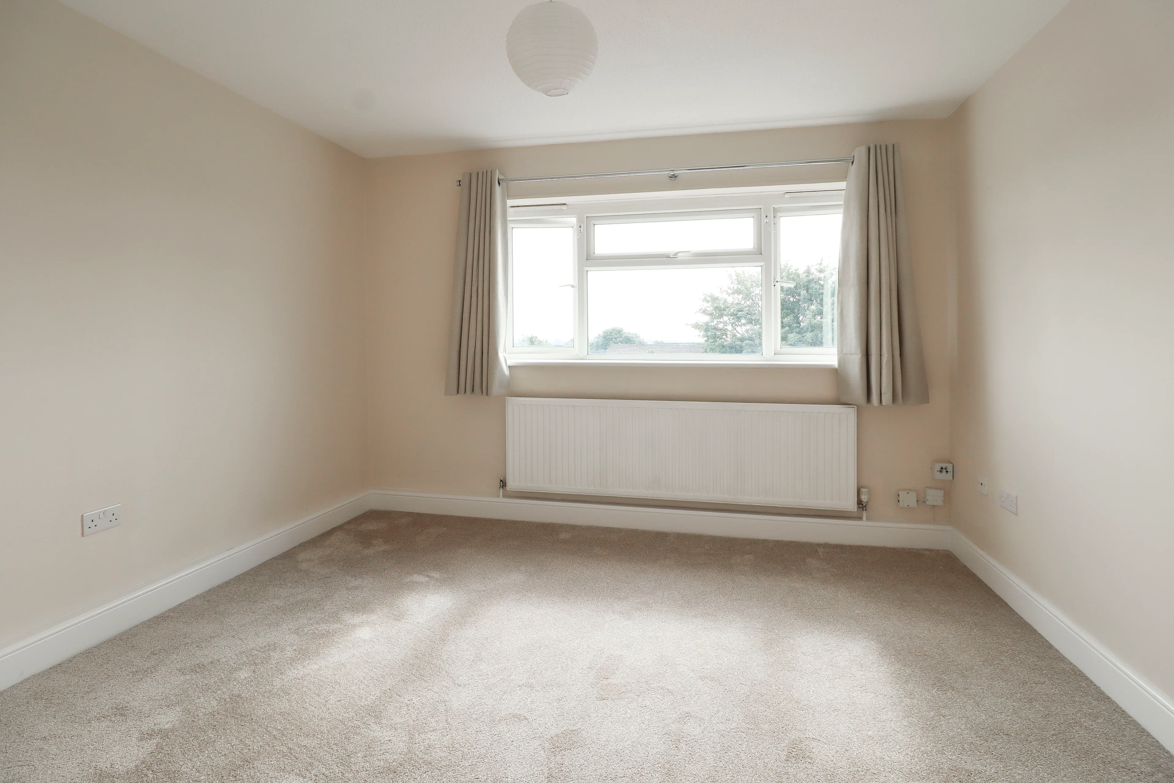 Flat Viscount Court in Huntingdonshire