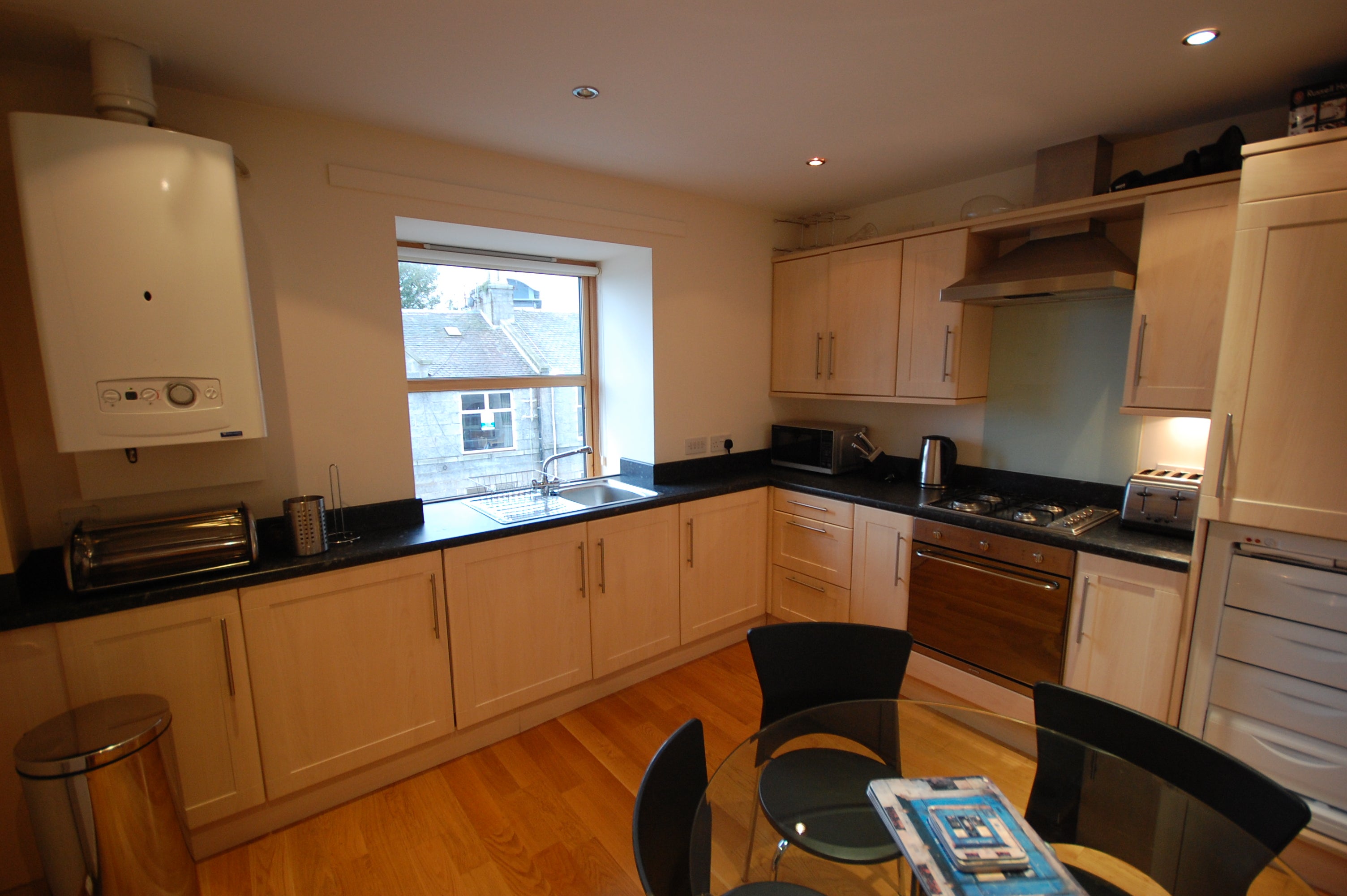 Flat Willowbank Road in Aberdeen City