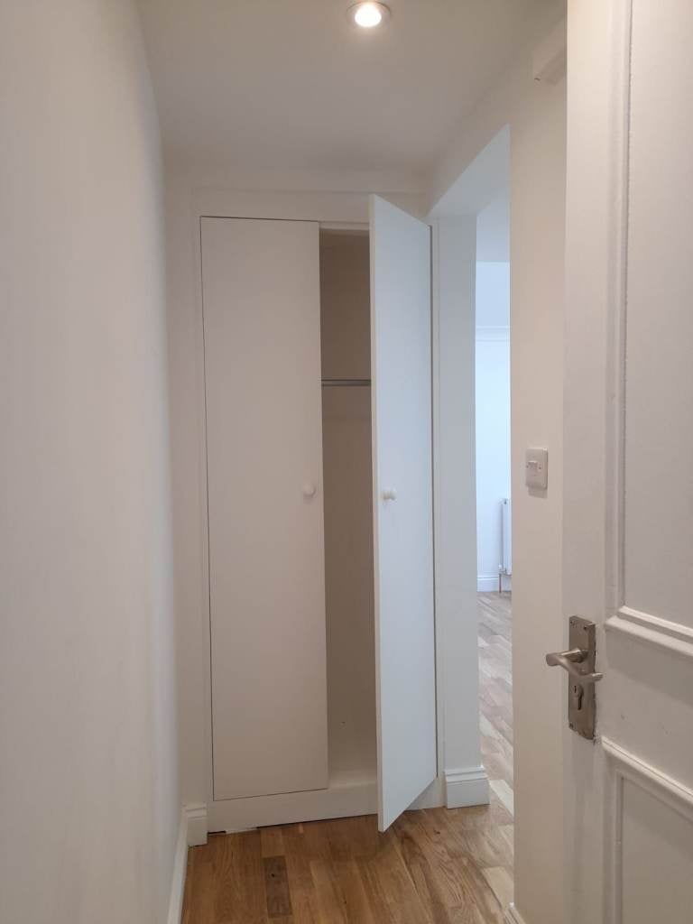 Flat Halston Close in Greater London