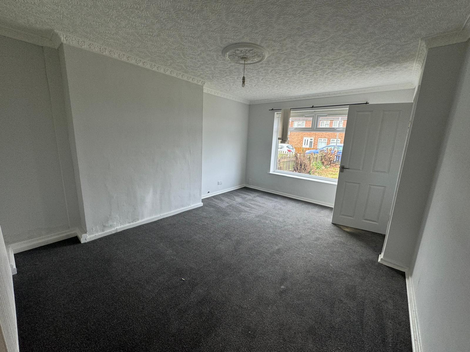 House Dodswell Grove in Hull
