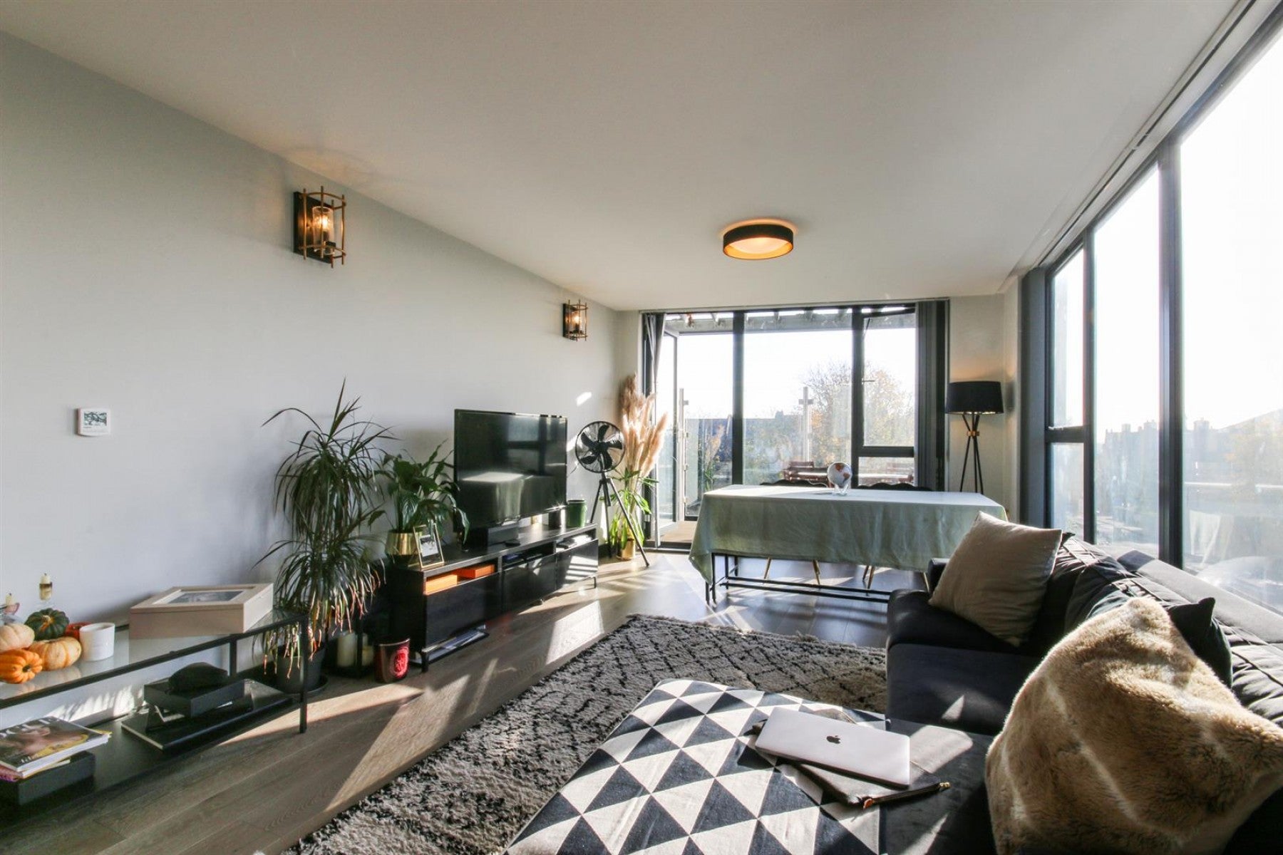 Flat Brondesbury Park in Greater London