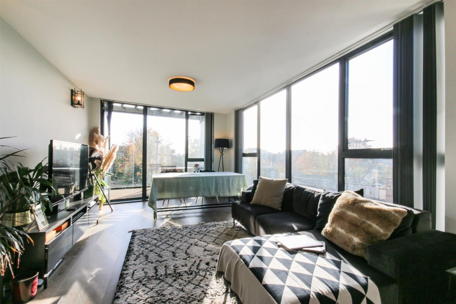 Flat Brondesbury Park in Greater London