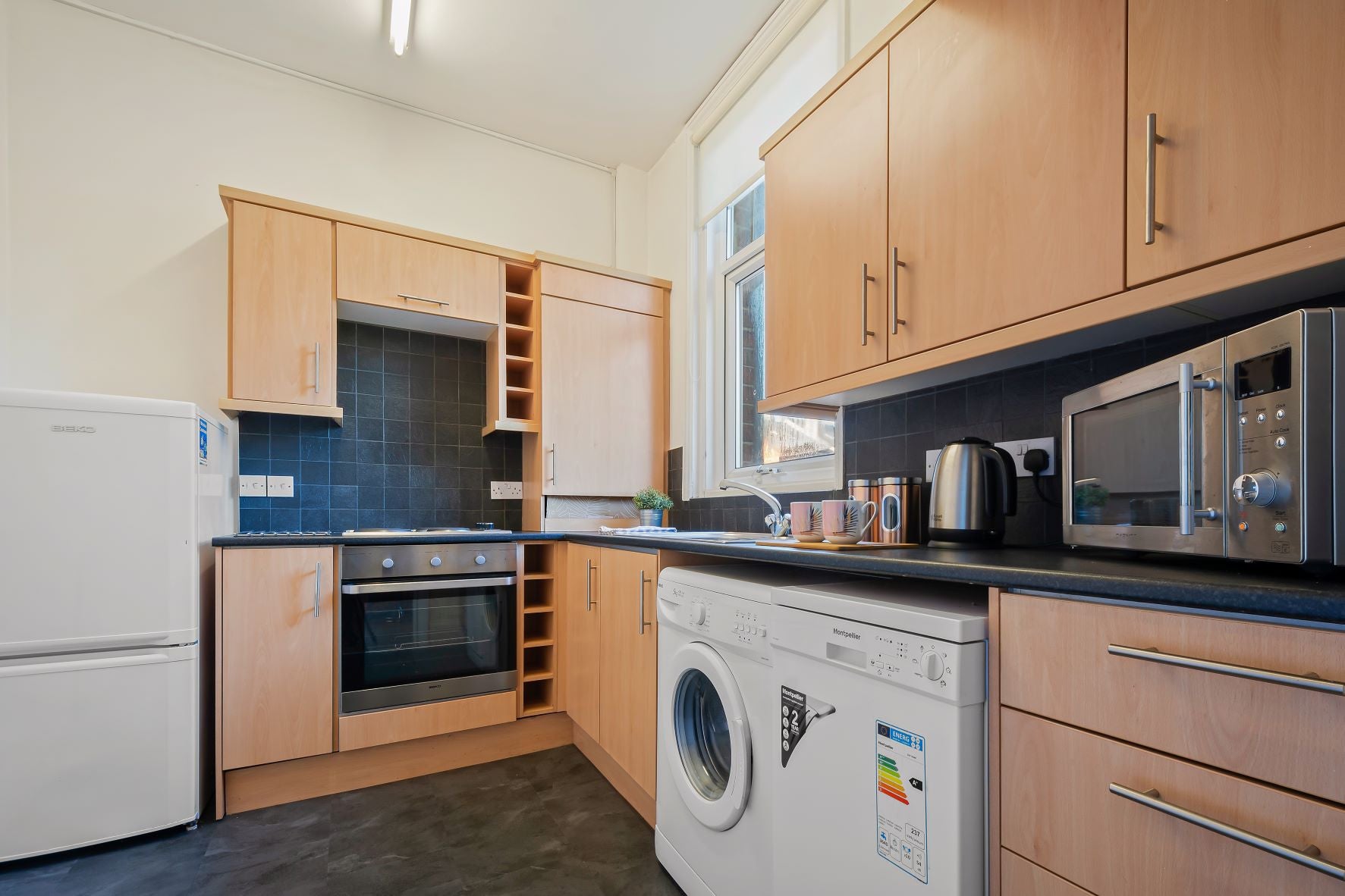 Flat Headingley Lane in Leeds