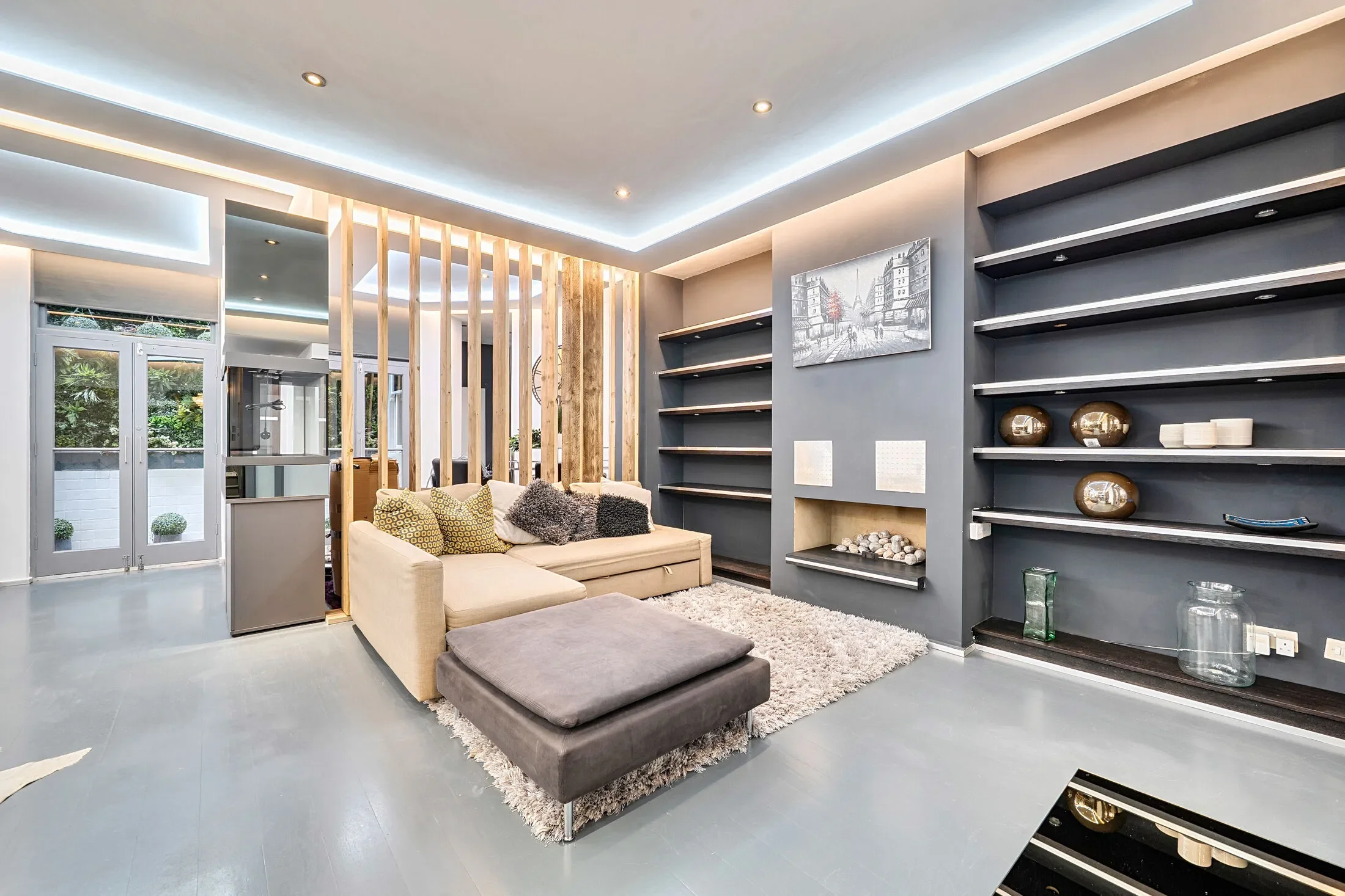 Flat Bolton Gardens in Greater London