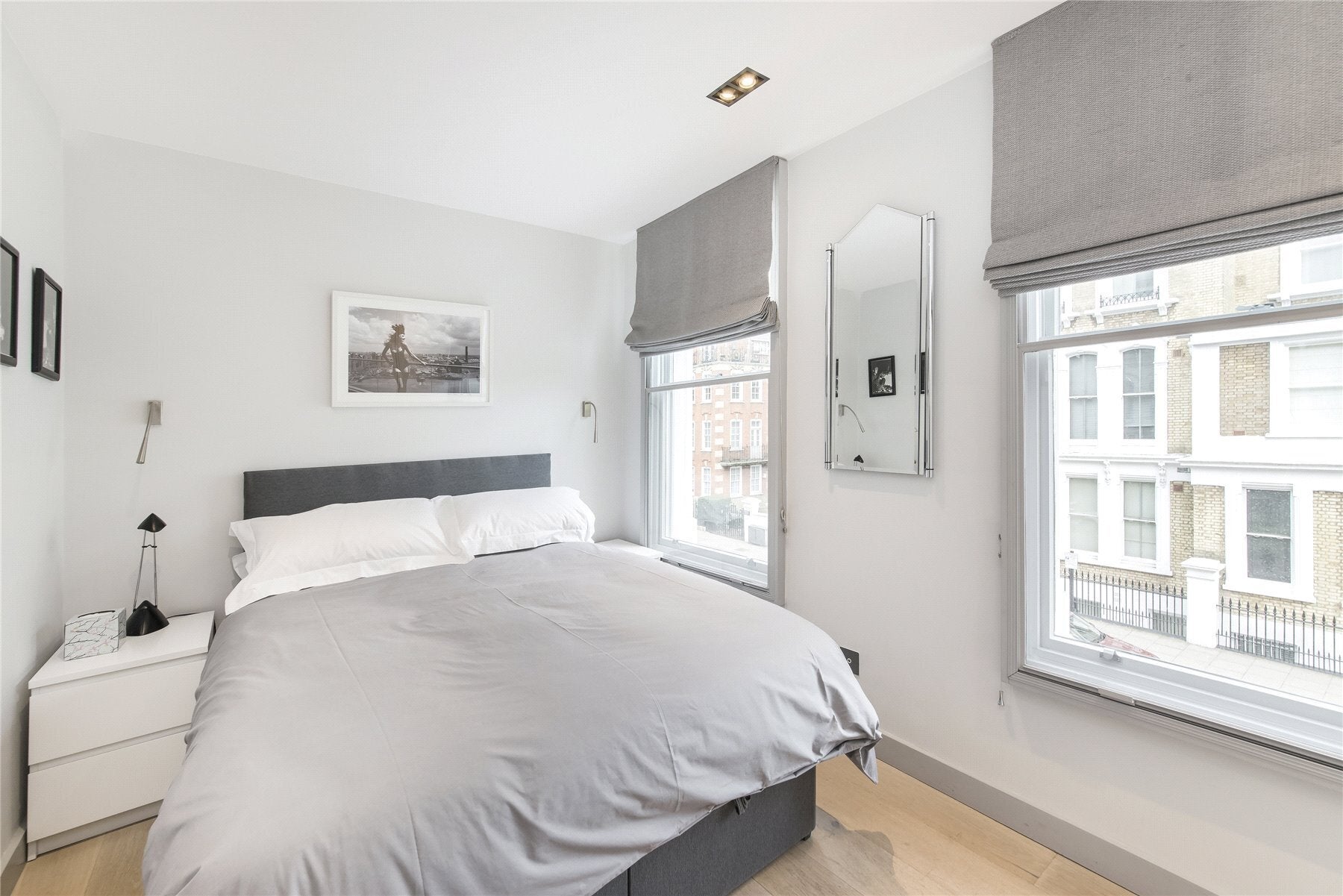 Flat Redcliffe Square in Greater London