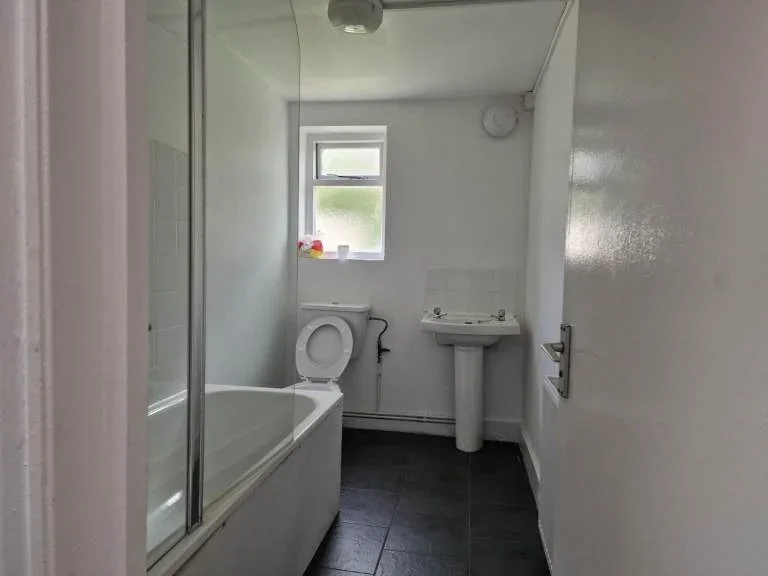 Room East Dulwich Grove in Greater London