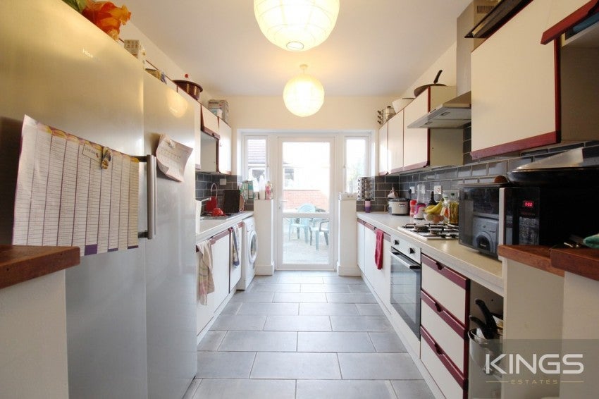 Flat Grosvenor Road in Southampton