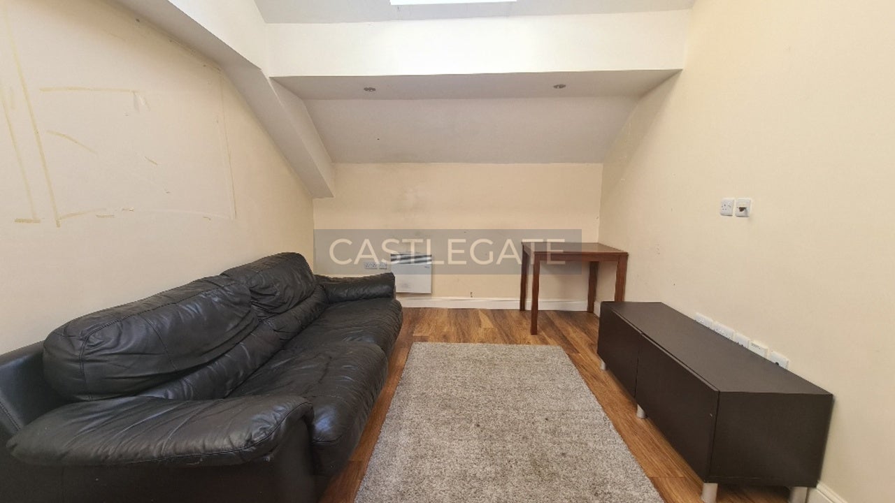 Flat Westgate in Kirklees