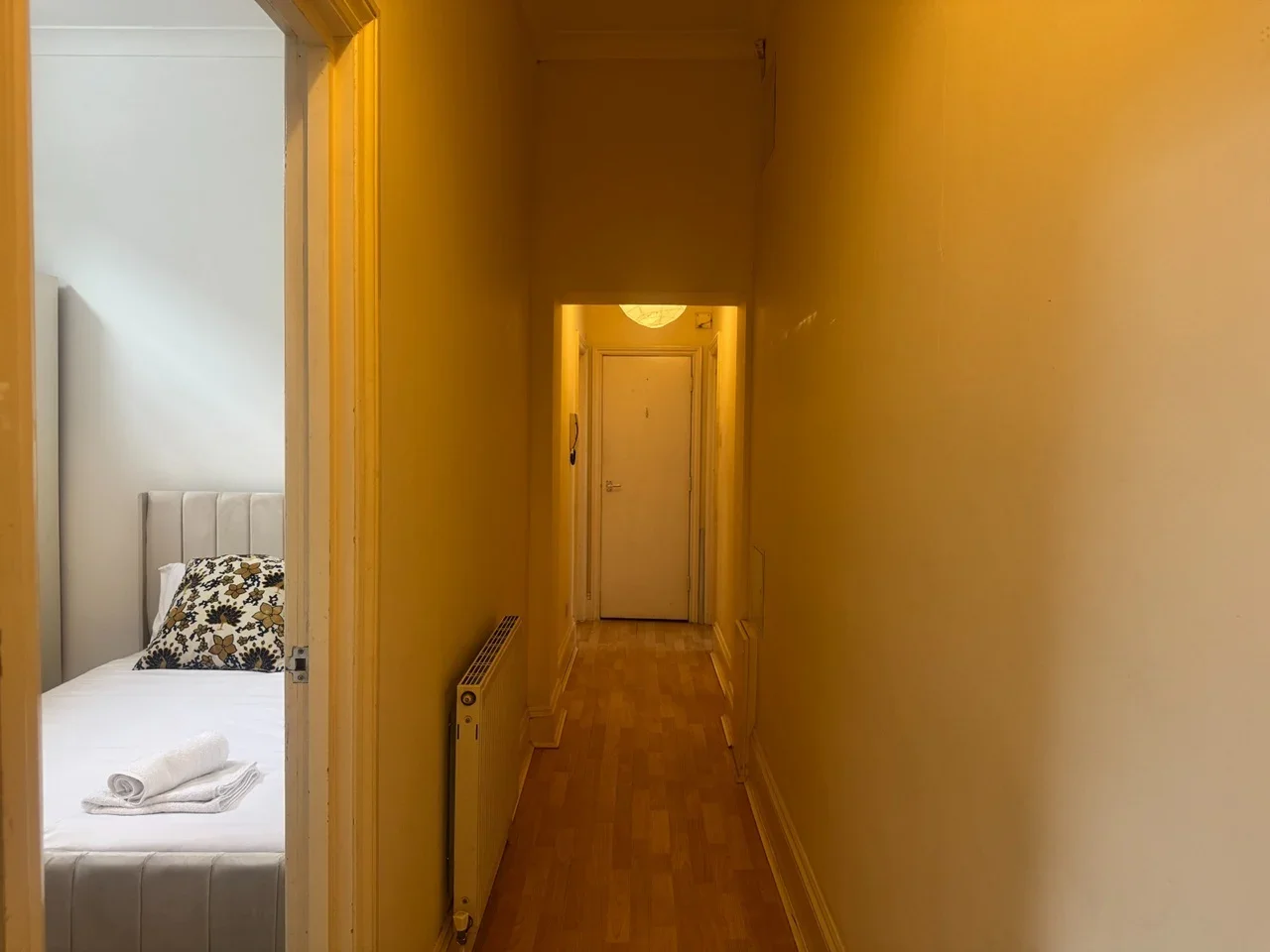 Flat Whitechapel Road in Greater London