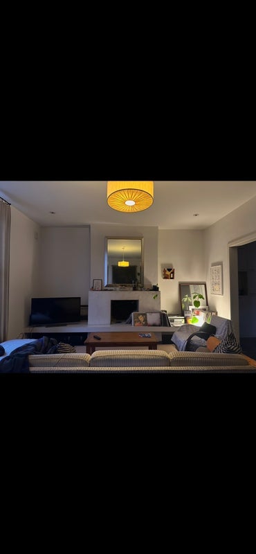 Room Amhurst Road in Greater London