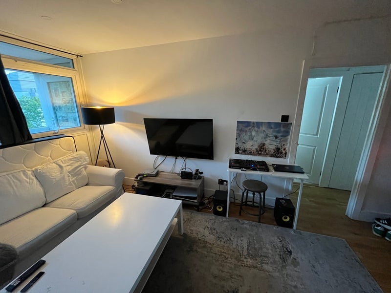 Room Malden Road in Greater London
