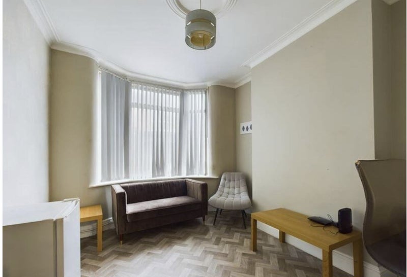 Room Colville Street in Middlesbrough