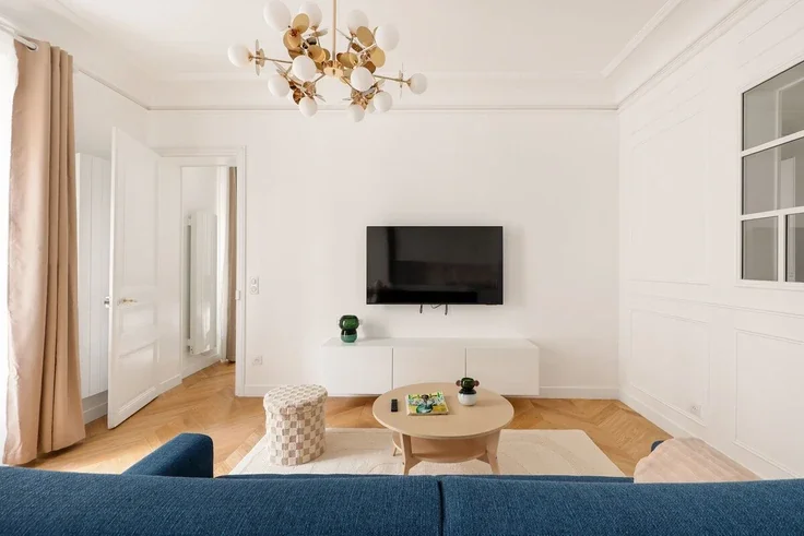 Appartement Rue des Belles Feuilles à Paris