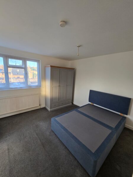 Flat Winchelsea Road in Rother