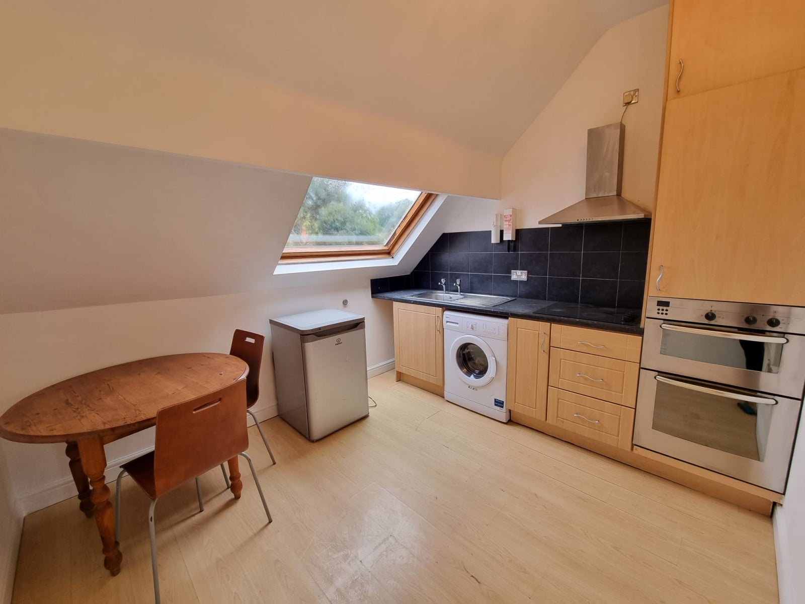 Flat Curzon Avenue in Manchester