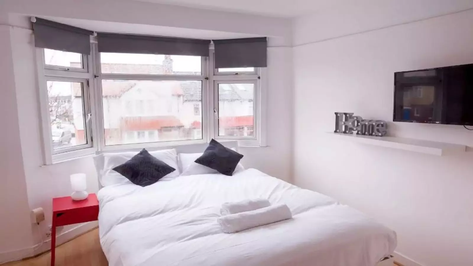 Room Lingwell Road in Greater London