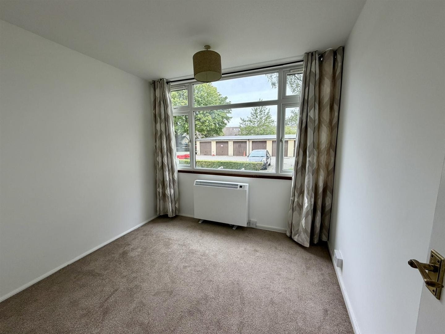 Flat Midford Road in Bath