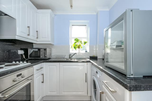 Flat Abercromby Avenue in High Wycombe