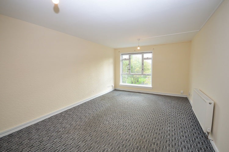 Flat Cadham Terrace in Cadham Village