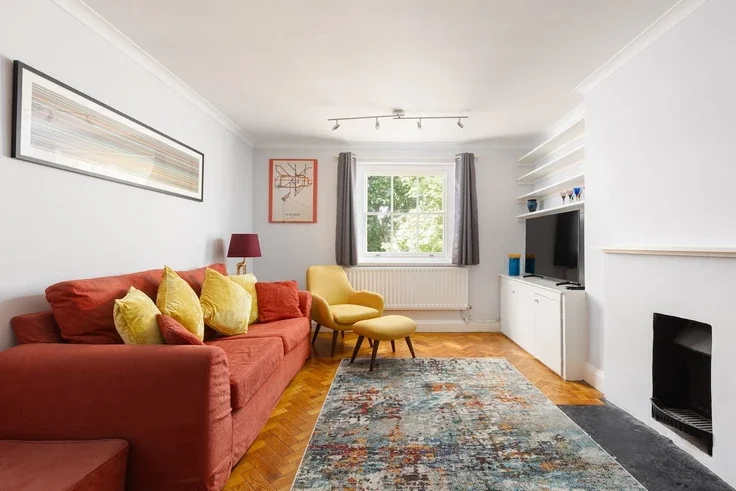 Flat Regent Square in Greater London