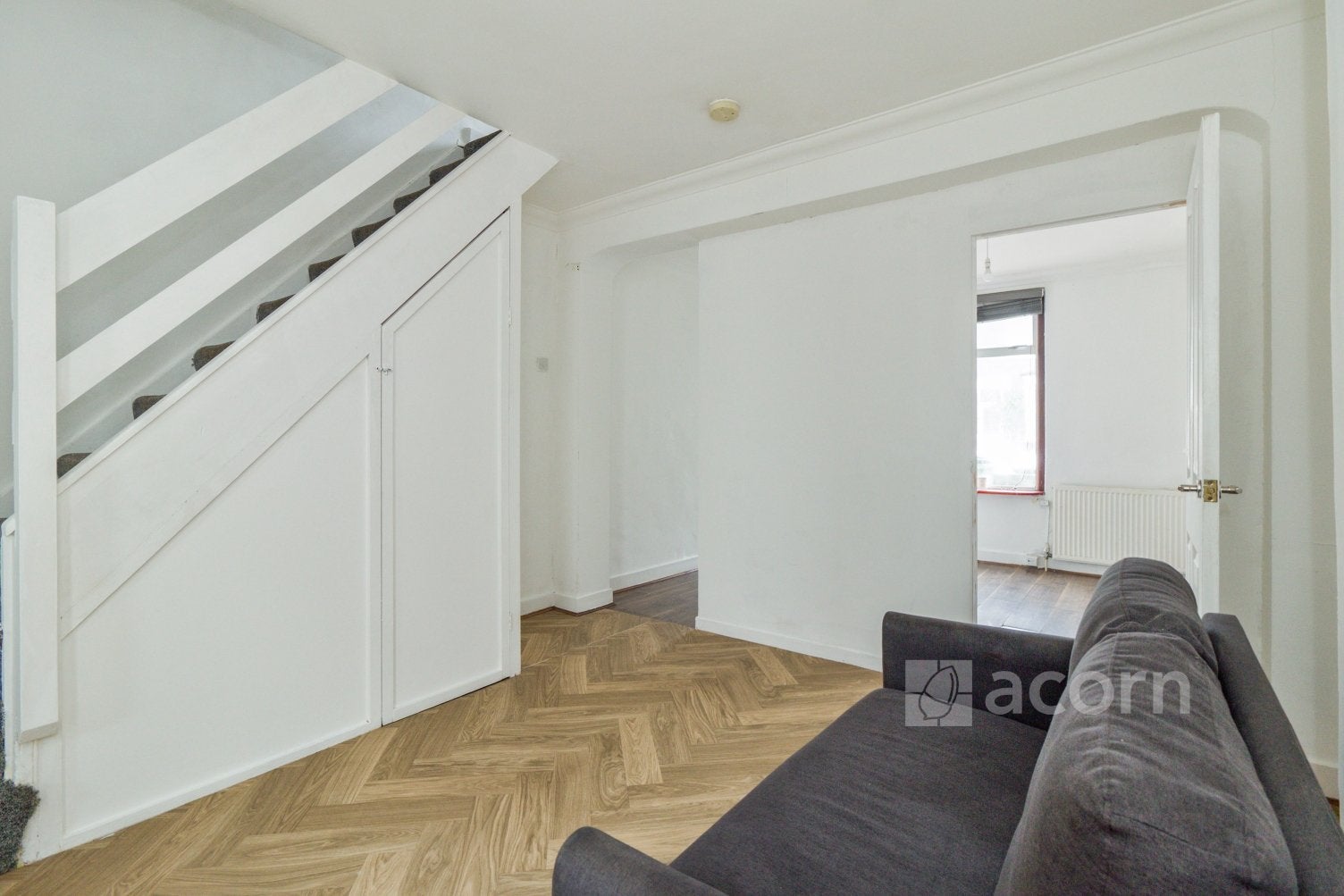 House Hamilton Walk in Greater London