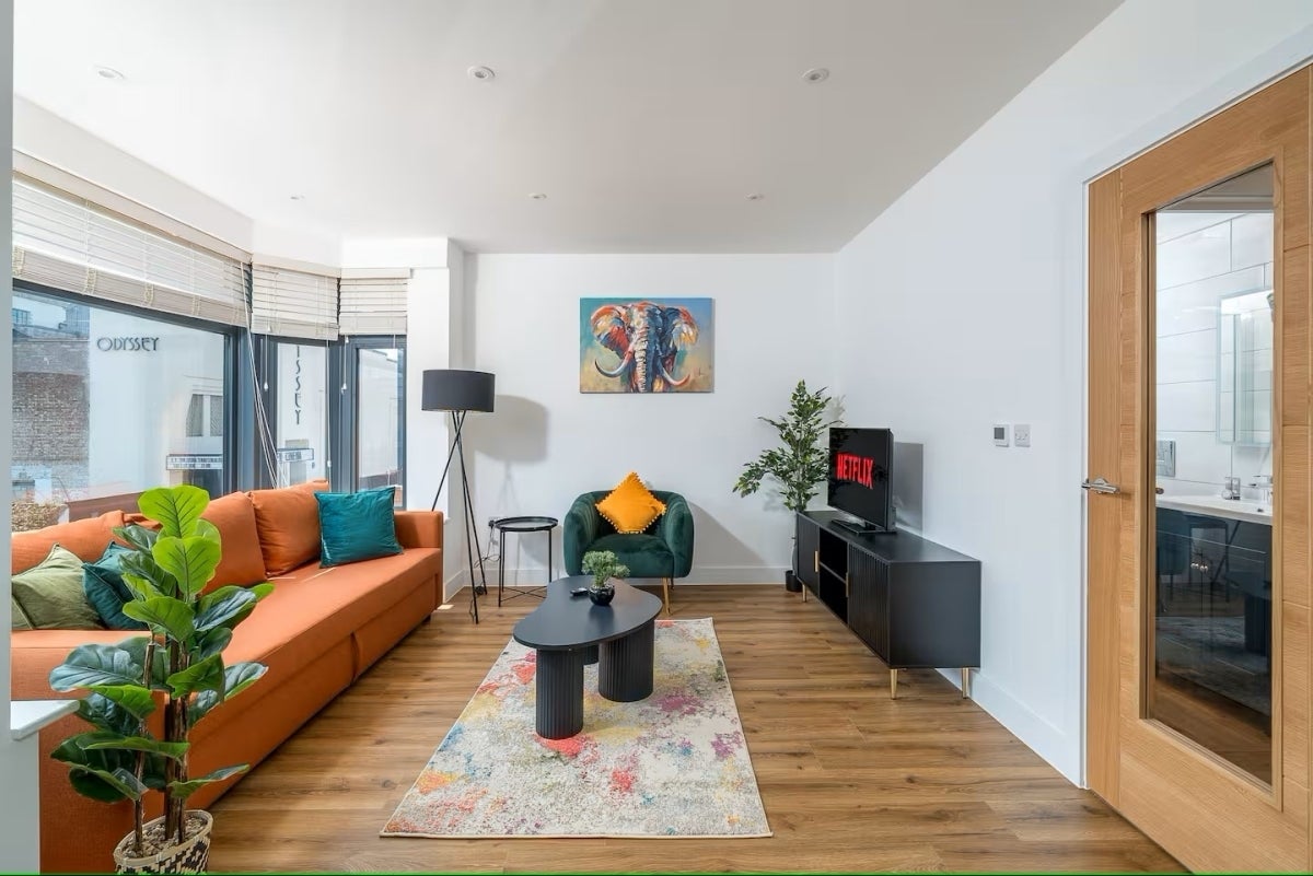 Flat London Road in St Albans