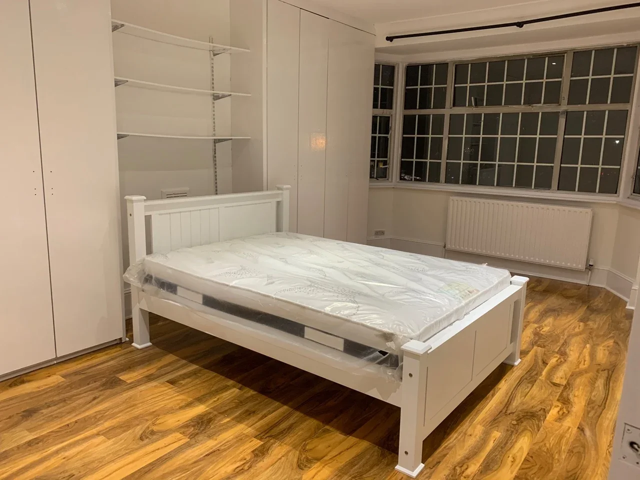 Room Claverdale Road in Greater London