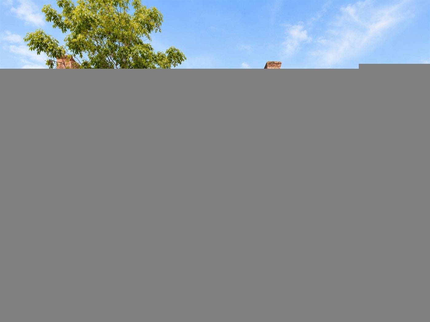 Flat Heston Road in Greater London