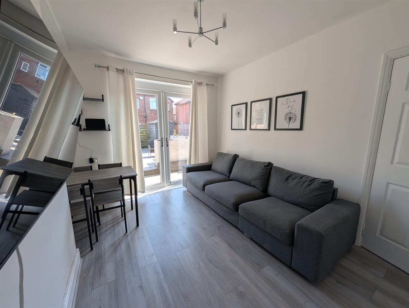 Flat Grace Street in Newcastle upon Tyne