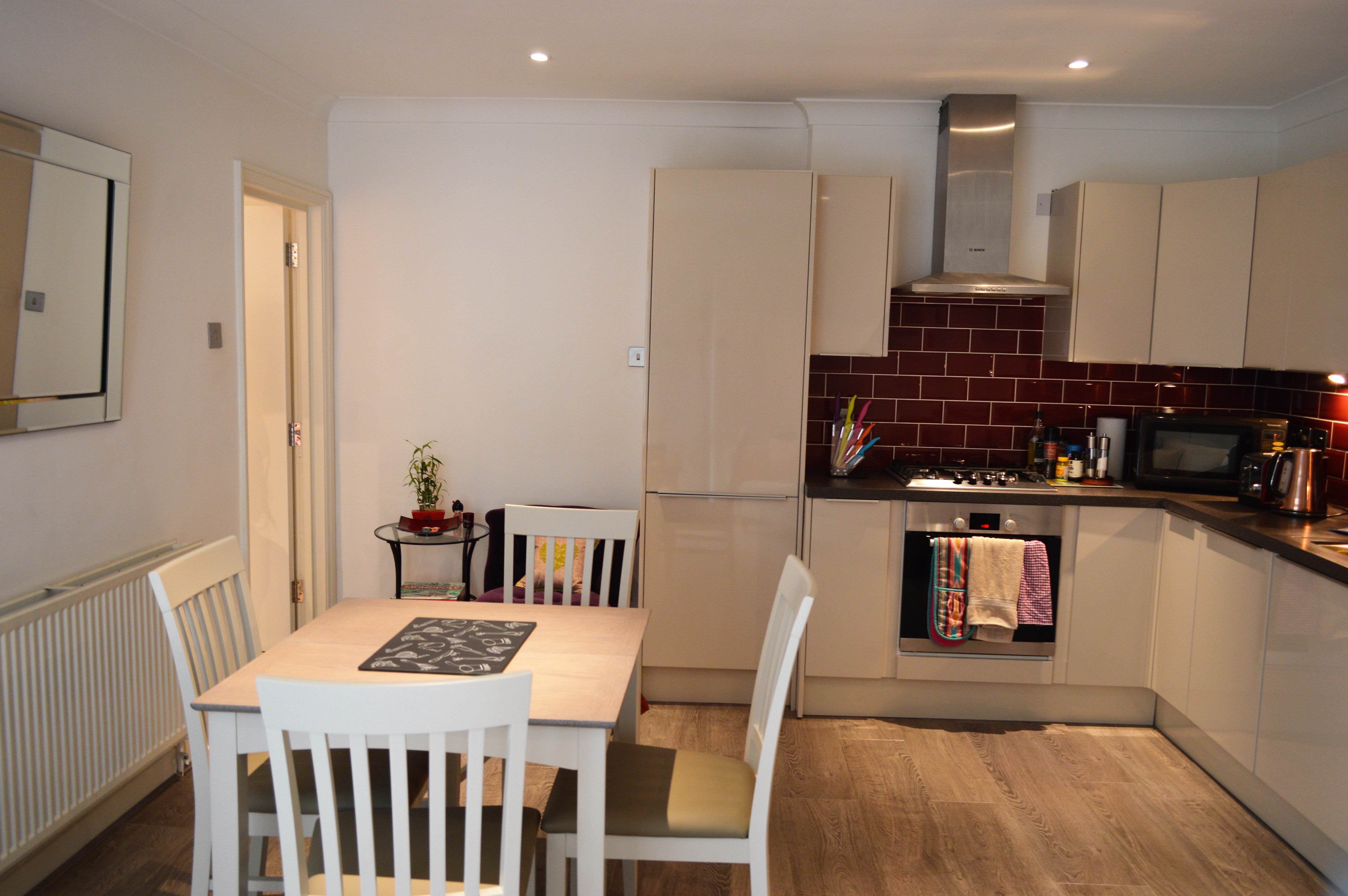Flat Voltaire Road in Greater London