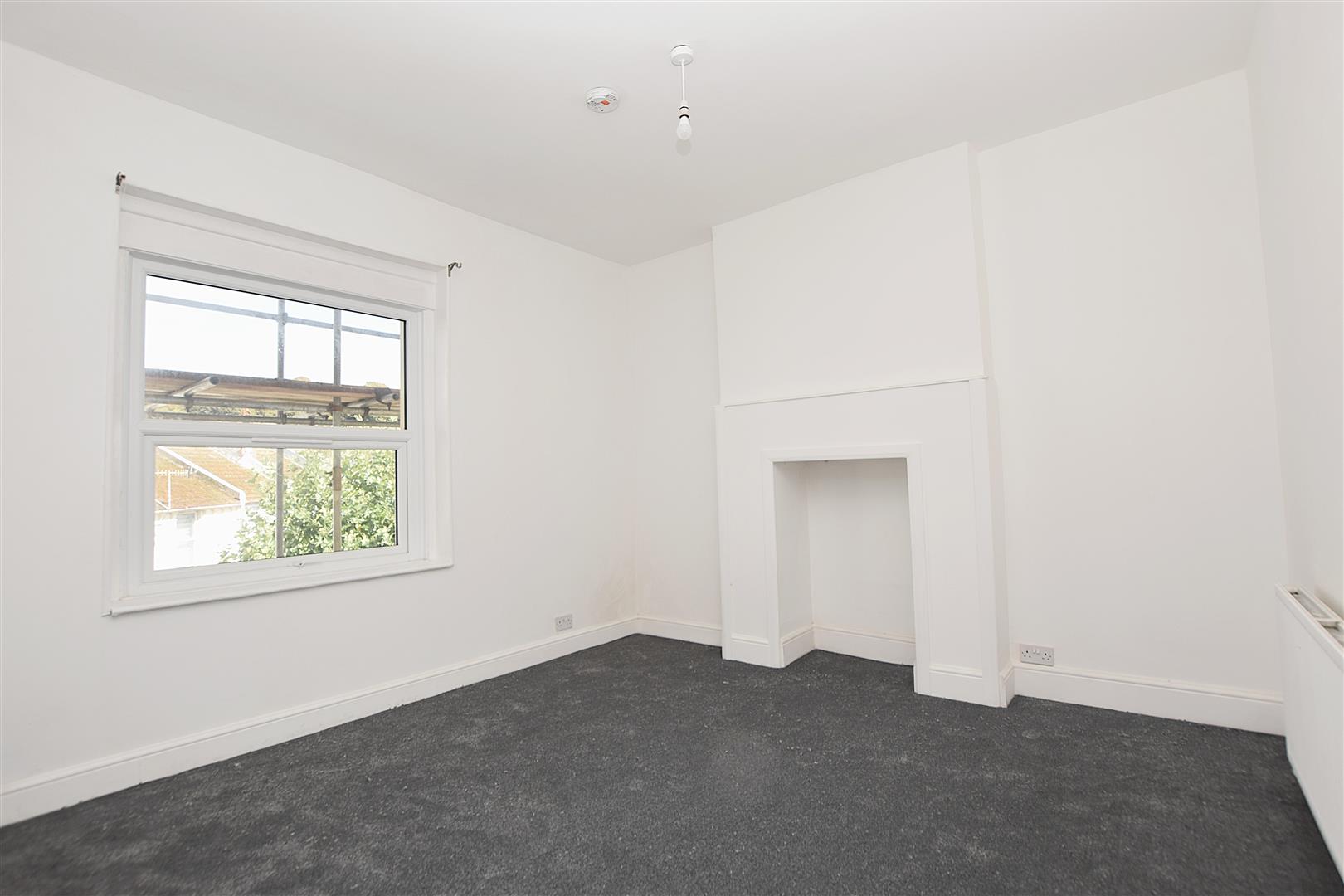 Flat Mann Street in St Leonards
