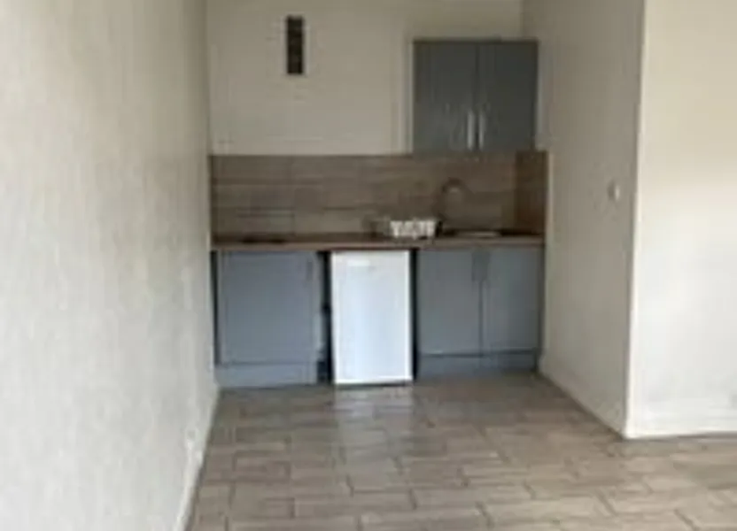 Flat Rue du Lieutenant Yvan Genot in Gaillard