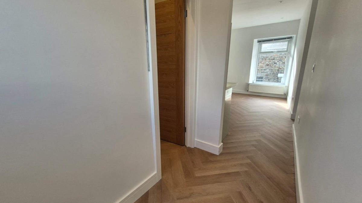 Flat Wood Road in Pontypridd
