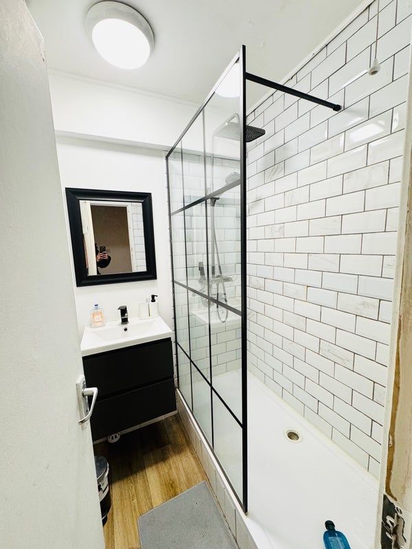 Room Bowditch in Greater London
